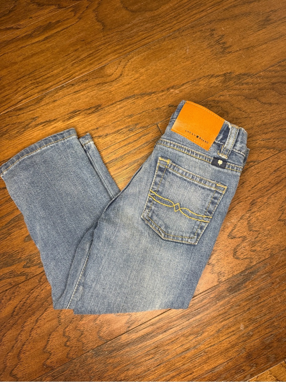 Lucky Brand Classic Straight 3T jeans